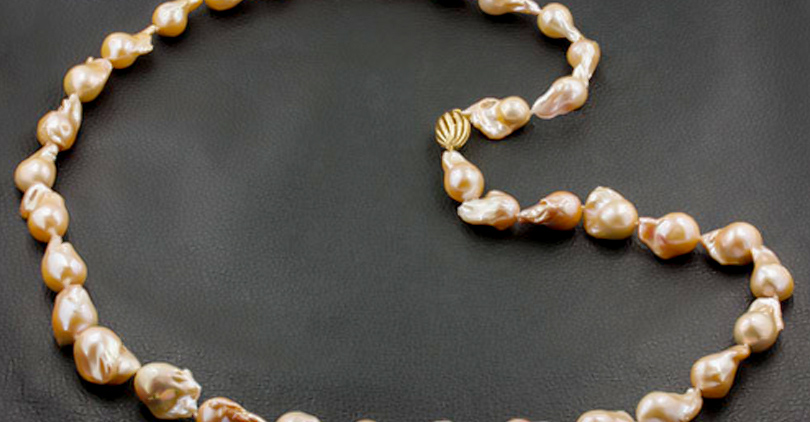 What Are Baroque Pearls and How Do You Wear Them-20